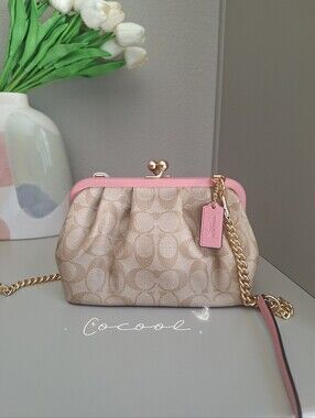 NWT COACH NORA Kisslock Crossbody In Signature & leather Khaki Bubblegum NEW